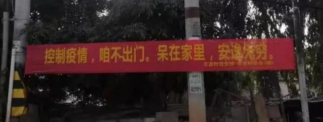 DƬ